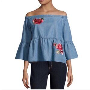 𝅺ana Off The Shouder Chambray Peplum Top